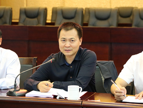 公司召開(kāi)2015年年中工作會(huì)