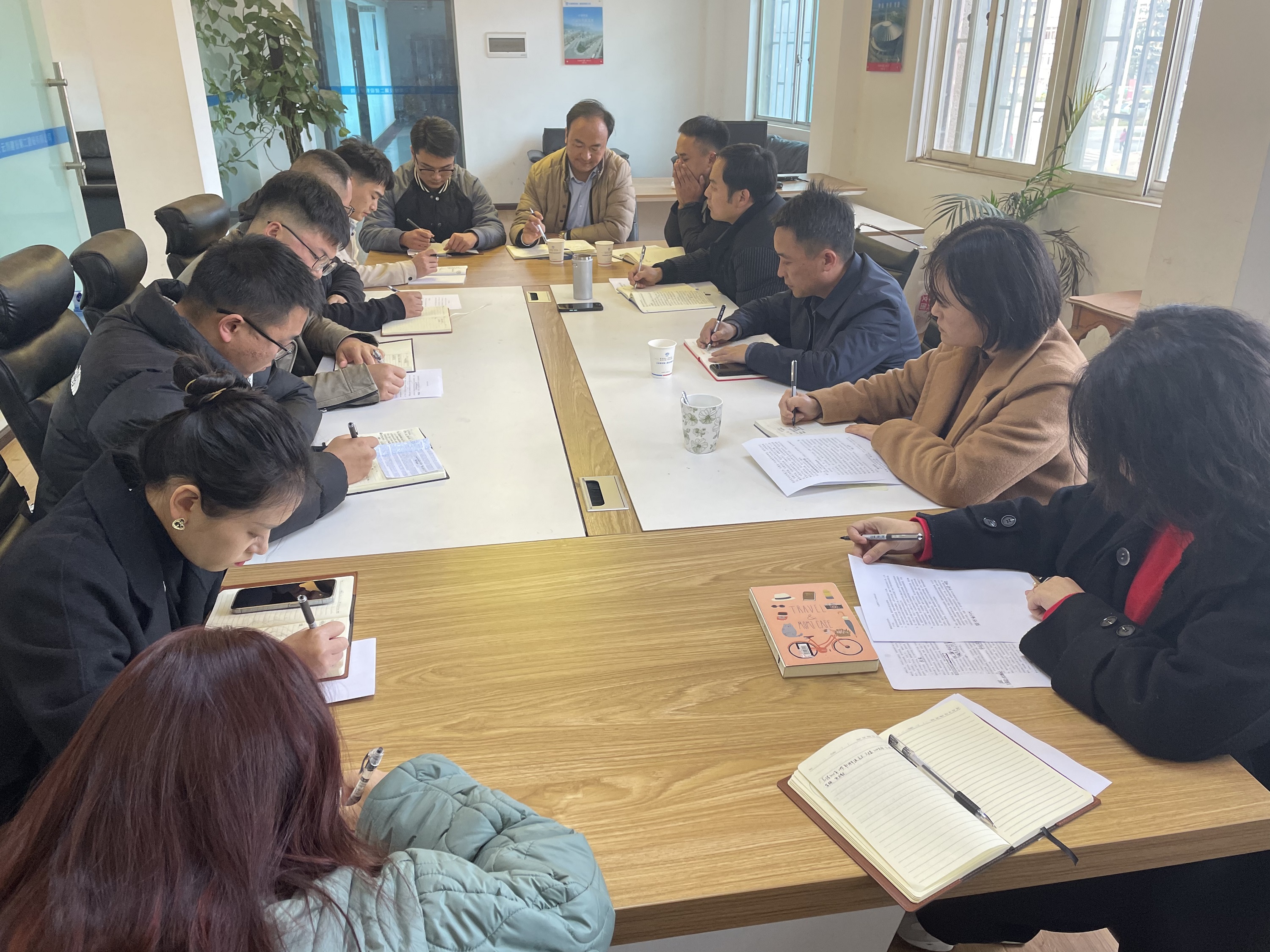 【公司動態(tài)】市場部召開2021年工作總結(jié)會