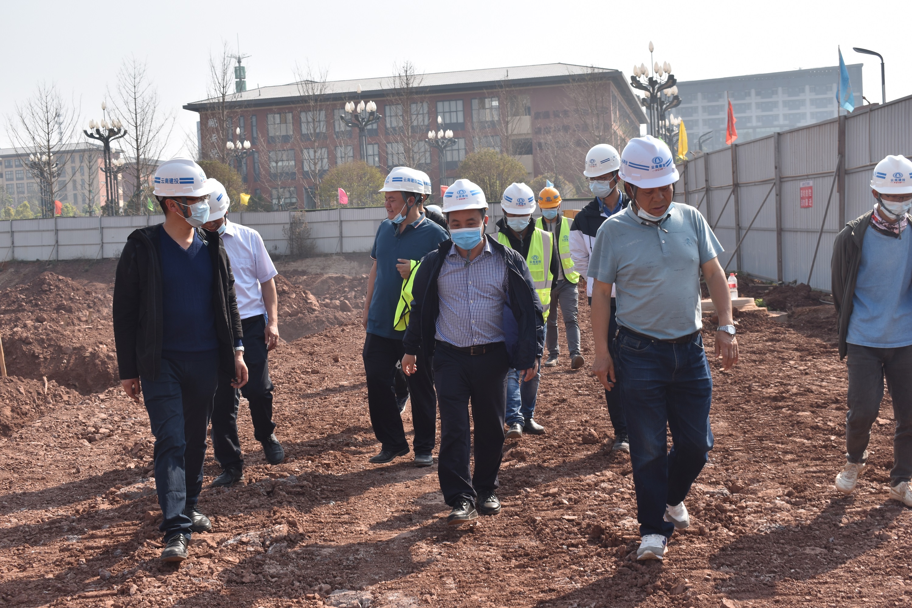 【我為群眾辦實事】公司領(lǐng)導(dǎo)到云南財經(jīng)大學(xué)安寧校區(qū)“新四棟”項目檢查指導(dǎo)工作
