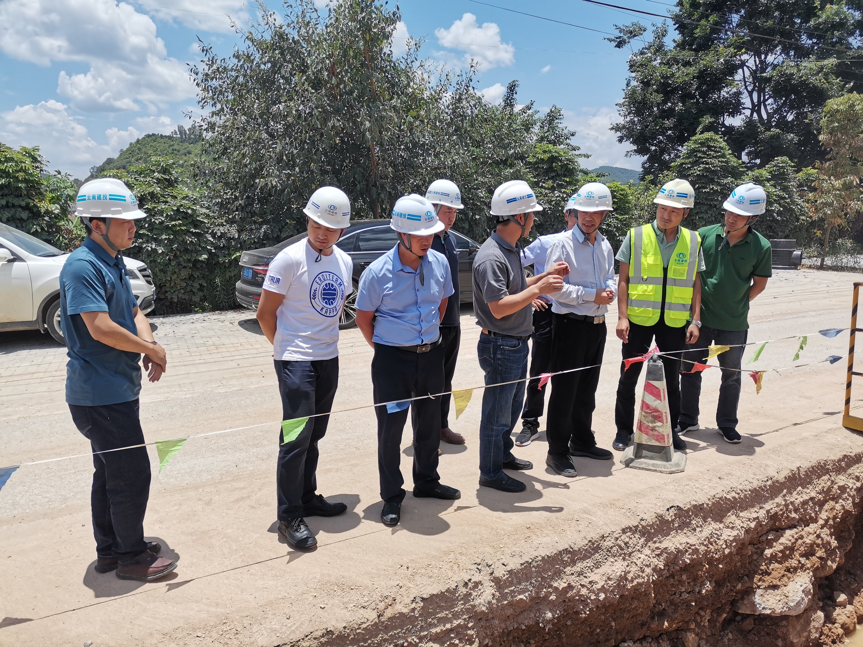 【貫徹一線工作法】陳定華帶隊到第十二直管部異龍湖項目調(diào)研檢查