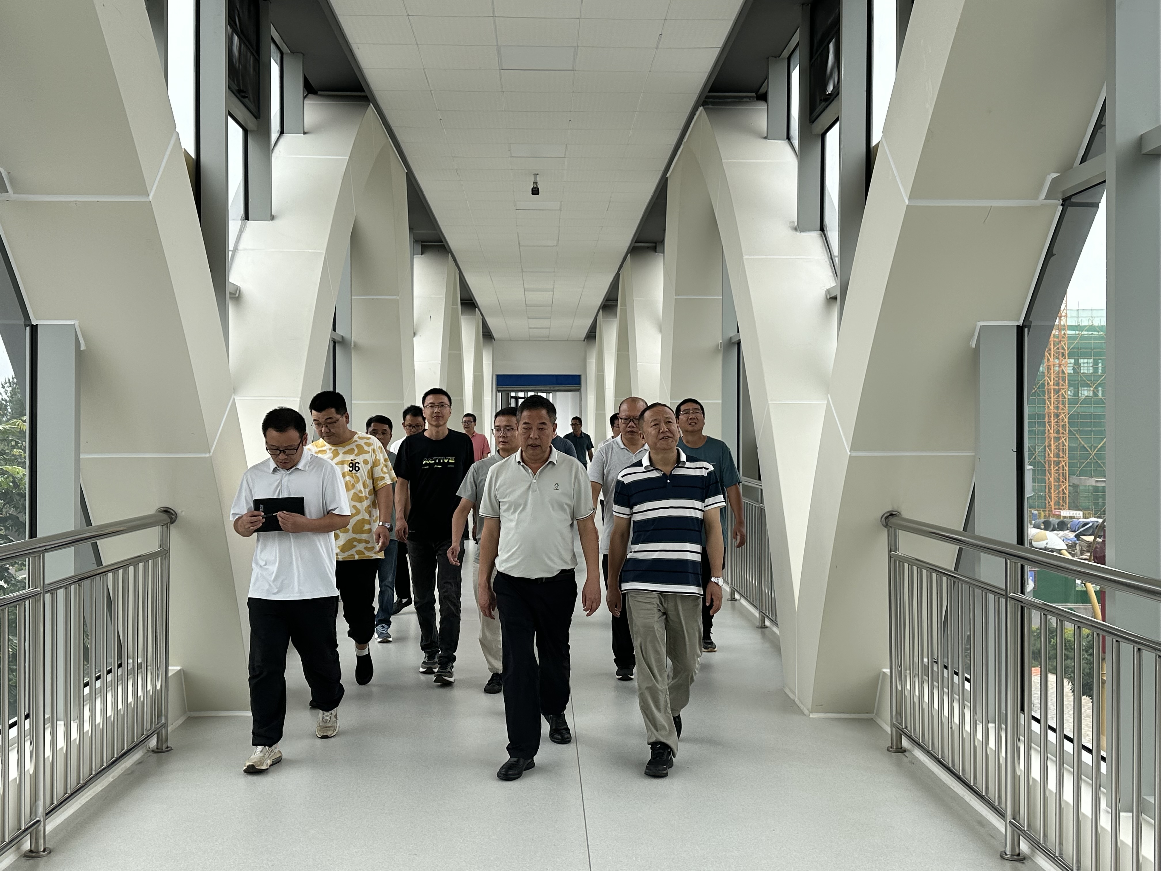 【搶抓黃金期 奮戰(zhàn)100天】羅平縣鄉(xiāng)村振興富鋅油菜三產(chǎn)融合發(fā)展項(xiàng)目（一期）順利通過竣工驗(yàn)收