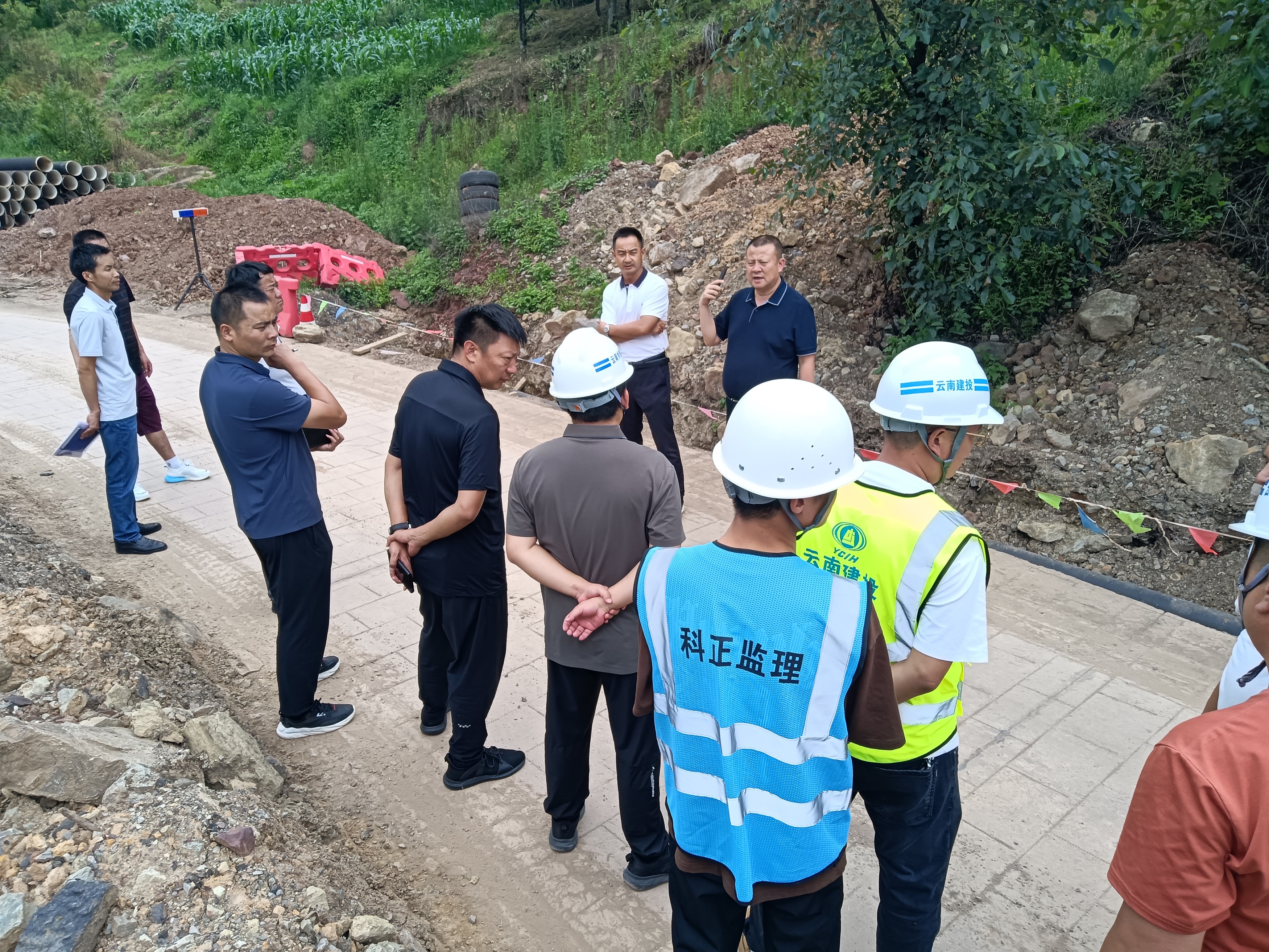 【公司要聞】楚雄州水務(wù)局黨組書記、局長余海潮調(diào)研武定農(nóng)飲水項(xiàng)目