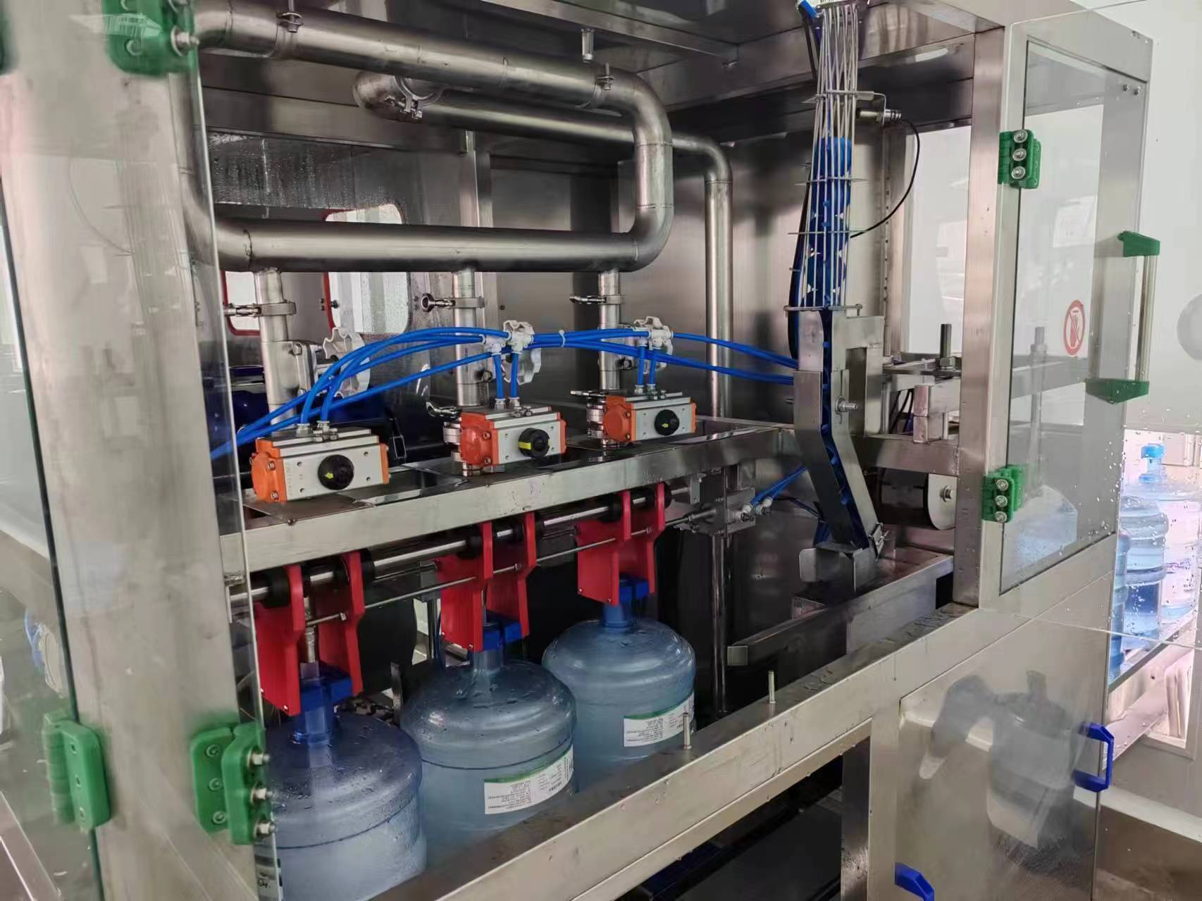 【項(xiàng)目動(dòng)態(tài)】金平縣農(nóng)村供水保障專(zhuān)項(xiàng)行動(dòng)項(xiàng)目銅廠鄉(xiāng)應(yīng)急制水工程順利試機(jī)