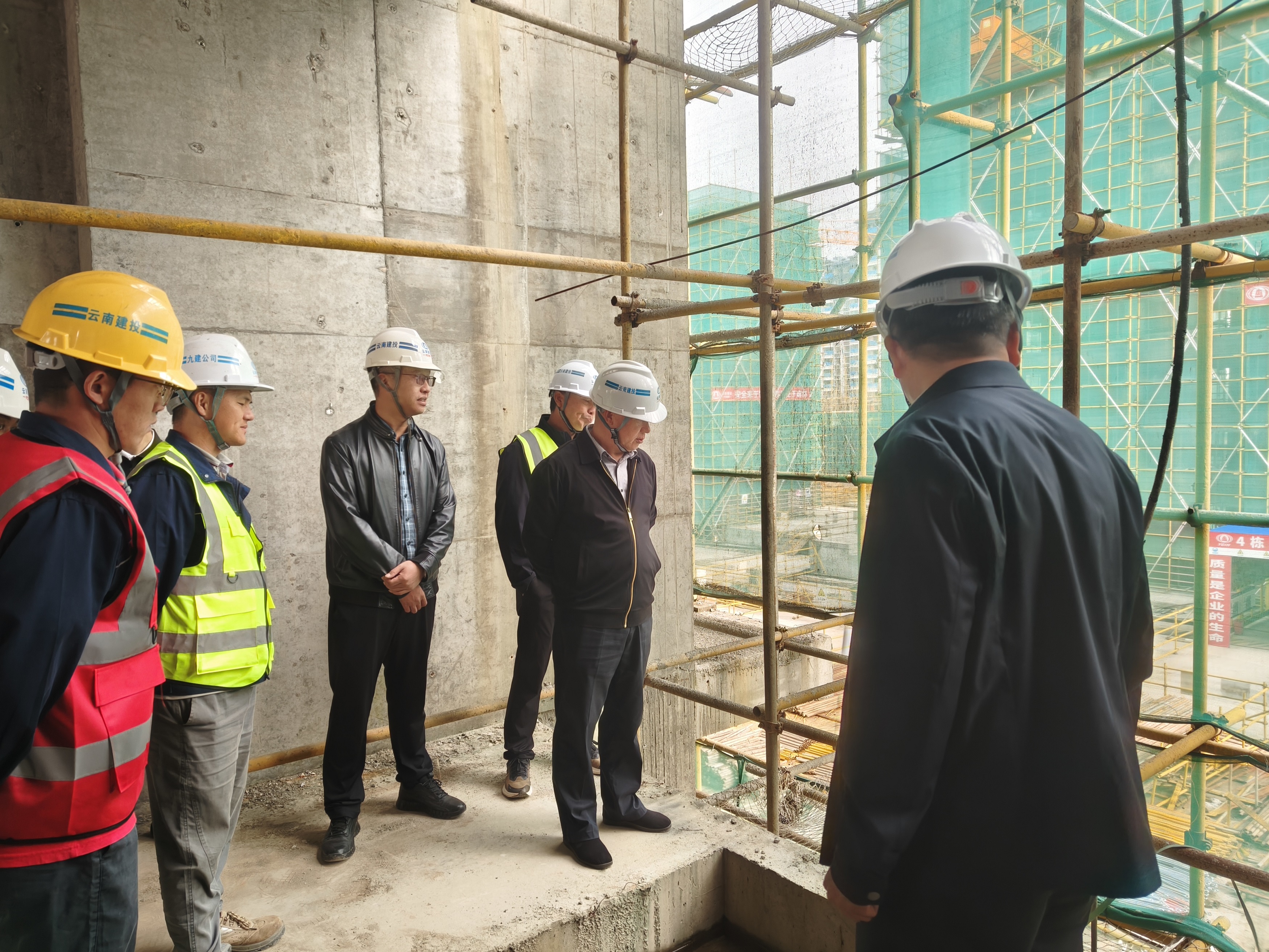 聚焦安全標(biāo)桿！臨滄市住建領(lǐng)域安全生產(chǎn)標(biāo)準(zhǔn)化觀摩活動(dòng)在鎮(zhèn)康保障性住房項(xiàng)目舉行